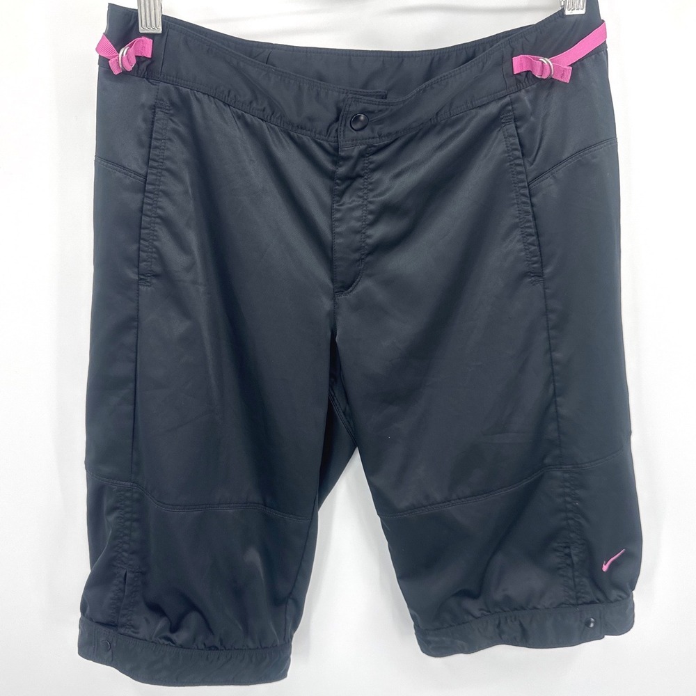 Nike Womens Bermuda Shorts Size M Black Pink Fit Dry Silky‎ Athletic Activewear